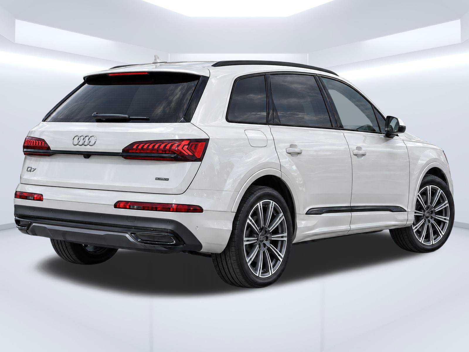 Certified 2024 Audi Q7 2.0T Premium Plus AWD/4WD image 4