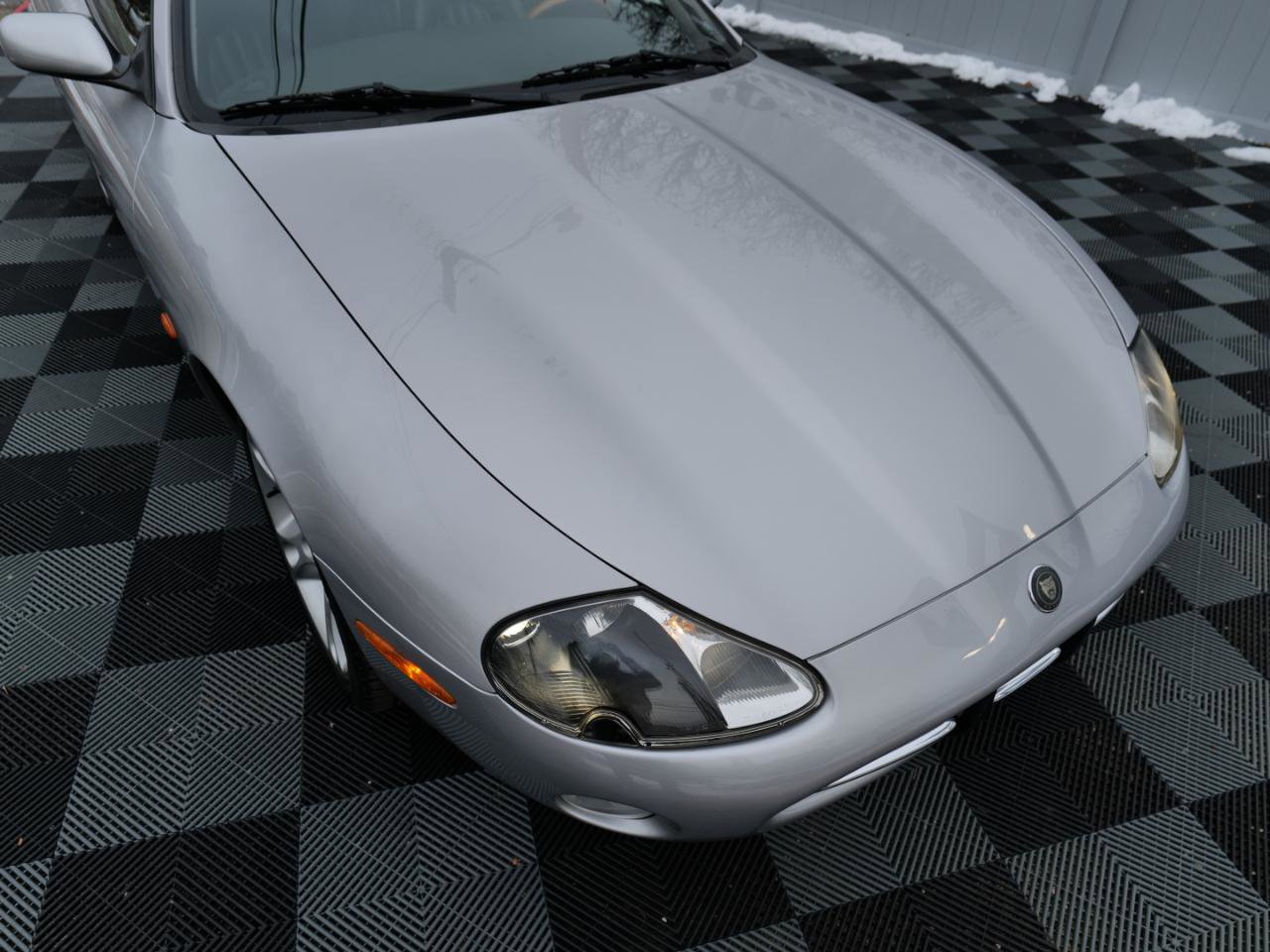 Used 2004 Jaguar XK8 Coupe image 74