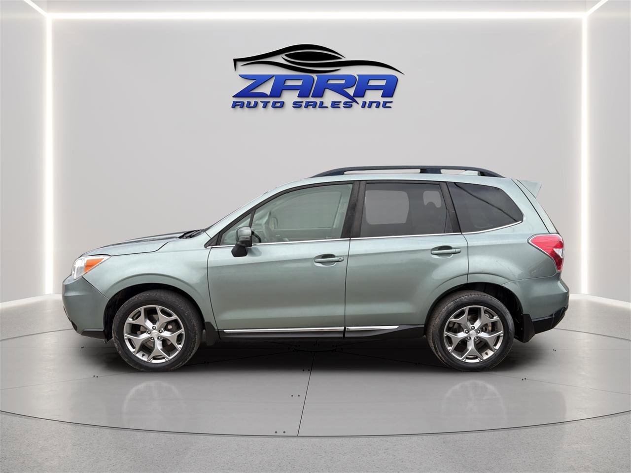 Used 2016 Subaru Forester 2.5i Touring w/ Eyesight & Navigation System AWD/4WD image 4