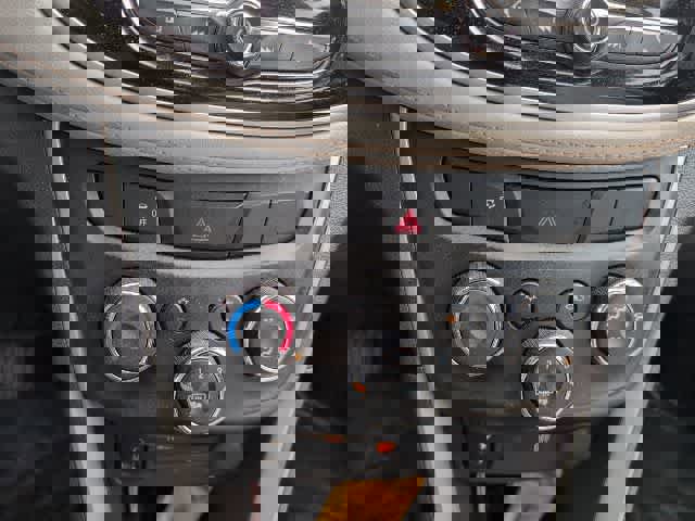 Used 2017 Chevrolet Trax LS AWD/4WD image 17