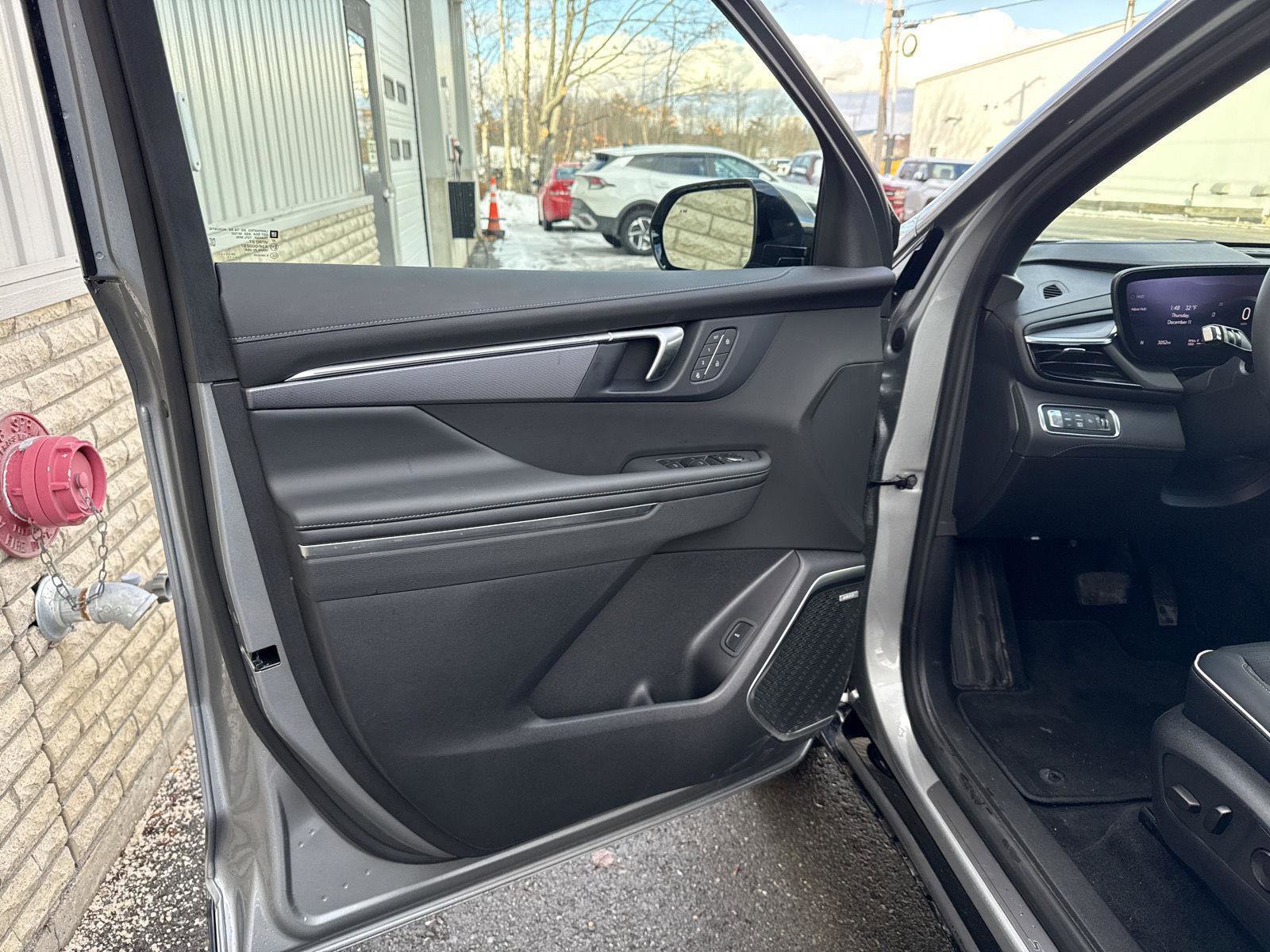 New 2026 Buick Enclave Sport Touring w/ Power Package image 11