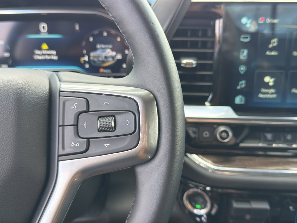 Used 2025 Chevrolet Silverado 3500 LT w/ All Star Edition image 33