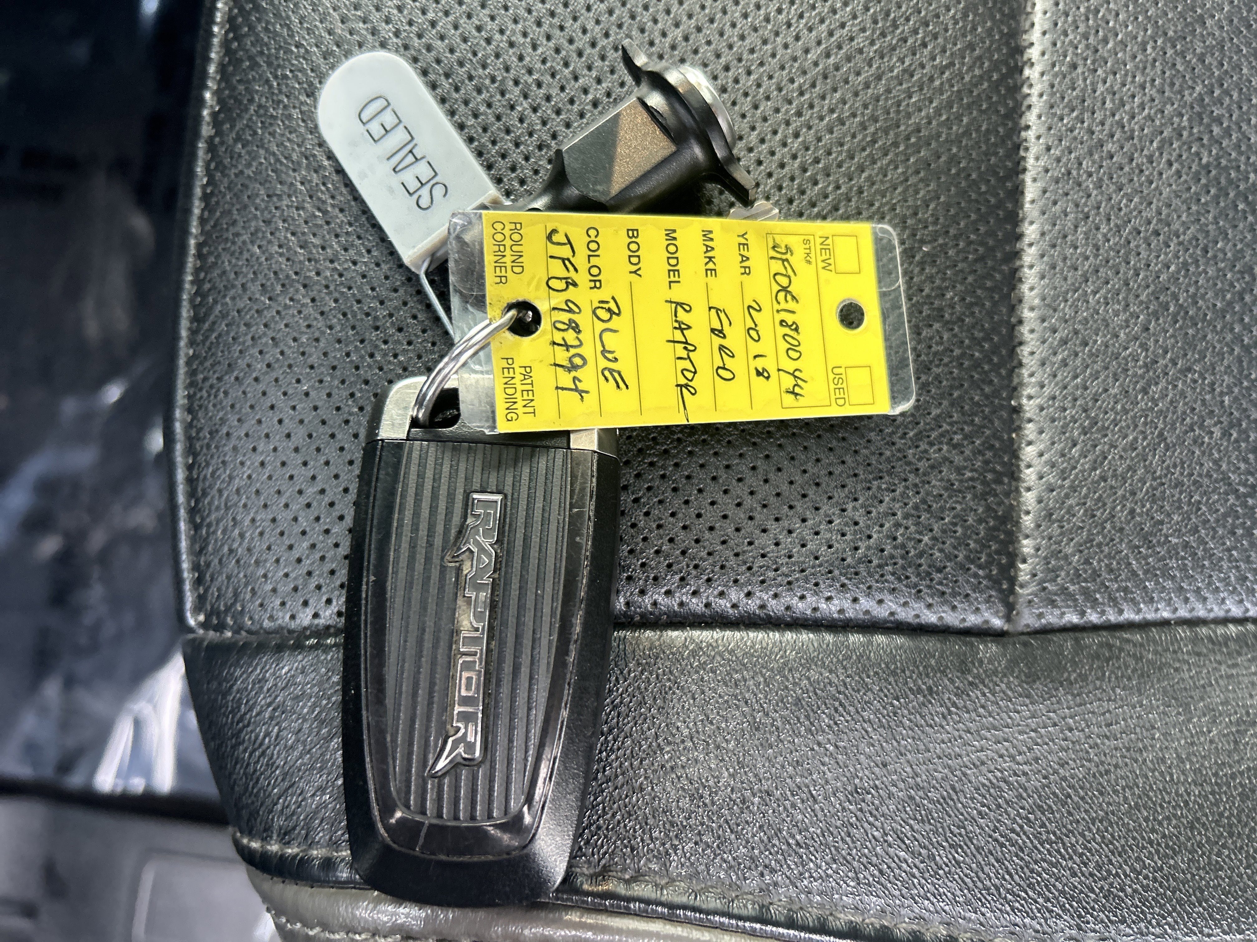 Used 2018 Ford F150 Raptor w/ Equipment Group 802A Luxury image 30