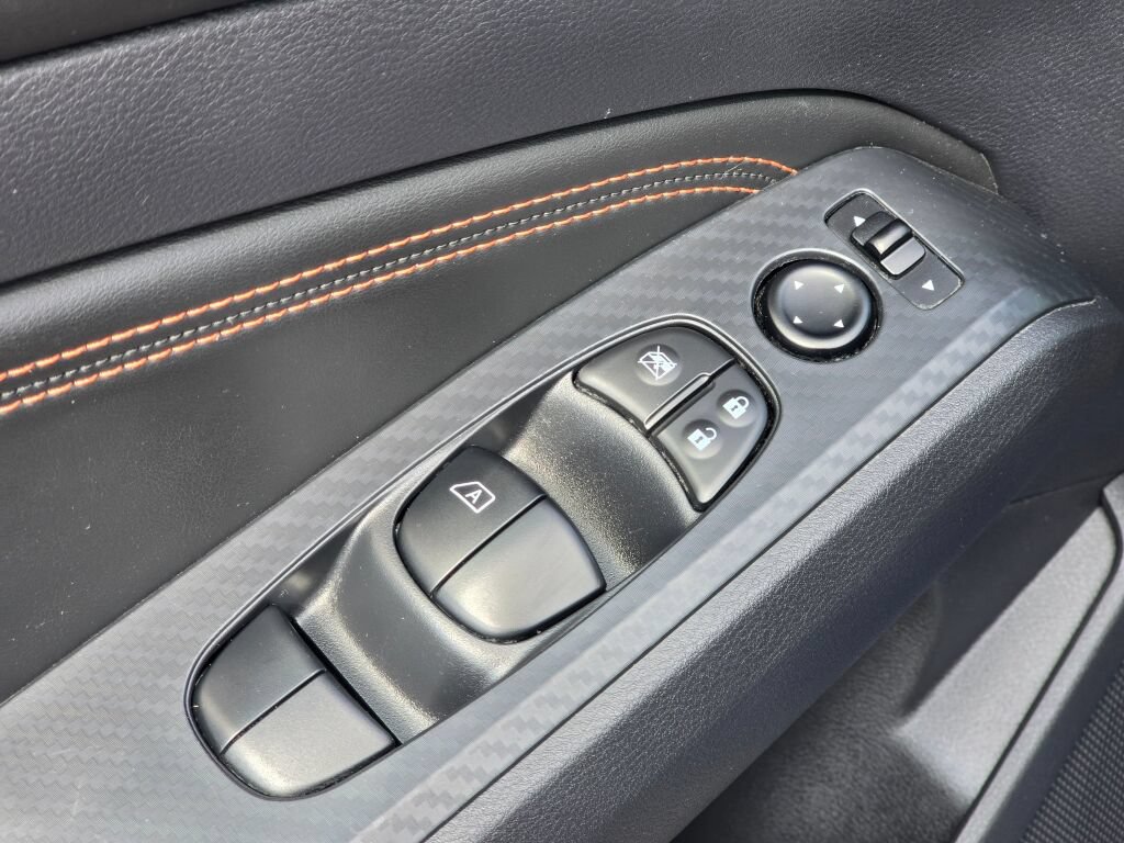 Used 2020 Nissan Altima 2.5 SR FWD image 17