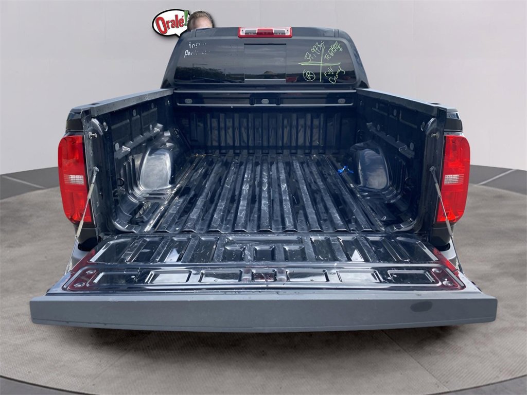 Used 2022 Chevrolet Colorado LT w/ LT Convenience Package image 18