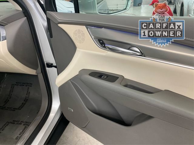 Used 2017 Cadillac XT5 Premium Luxury image 27