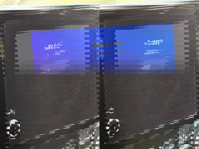 Used 2023 Toyota Highlander LE image 19