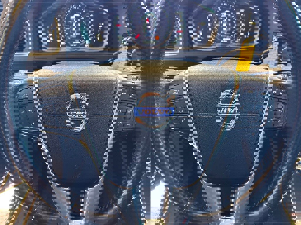 Used 2015 Volvo S60 T5 Premier image 16