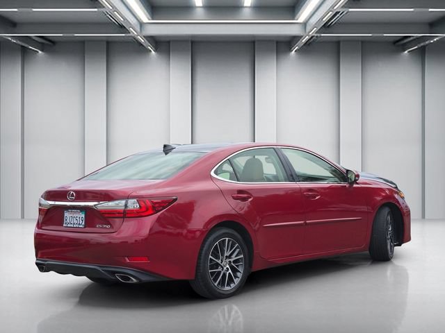 Used 2017 Lexus ES 350 w/ Navigation System Package FWD image 4