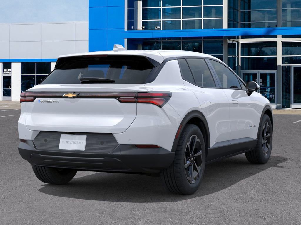 New 2026 Chevrolet Equinox EV LT image 4