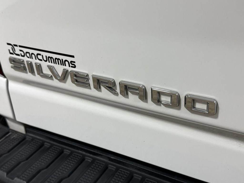 Used 2023 Chevrolet Silverado 2500 LTZ image 25