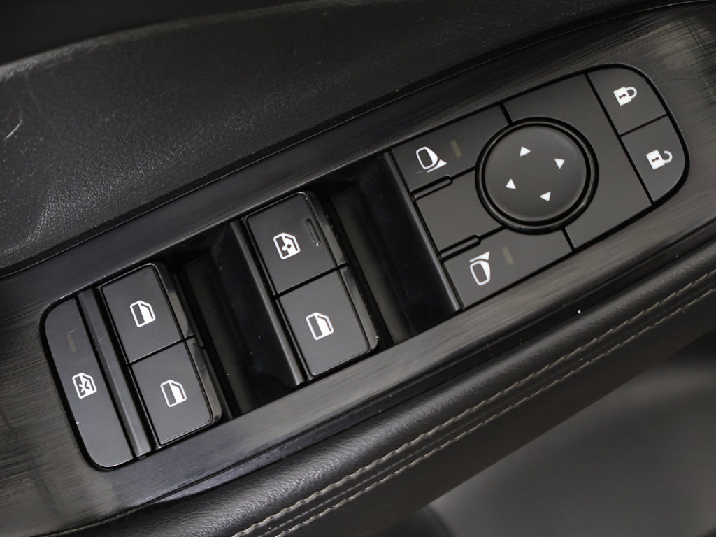 Used 2024 Nissan Rogue SV AWD/4WD image 36
