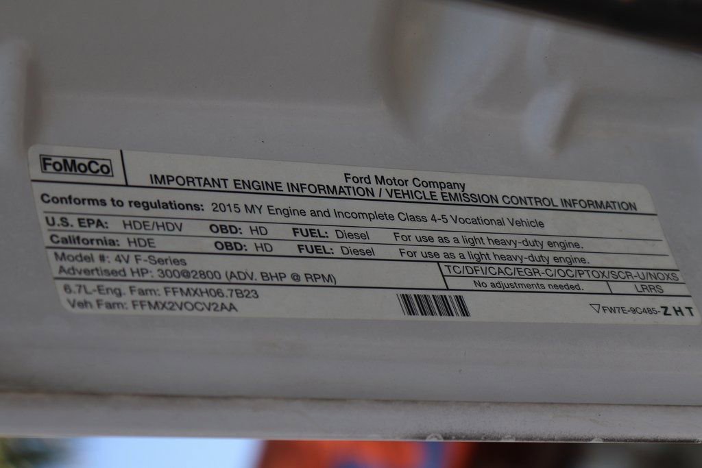 Used 2015 Ford F550 2WD Regular Cab Super Duty image 13