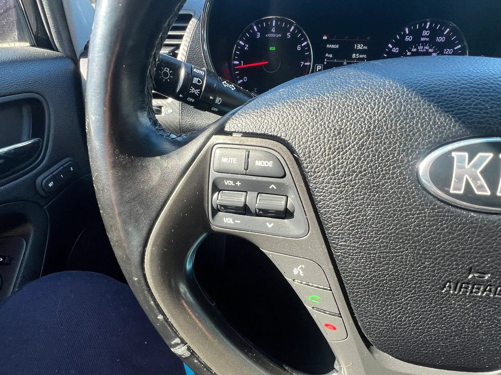 Used 2015 Kia Forte EX w/ EX Premium Package FWD image 19