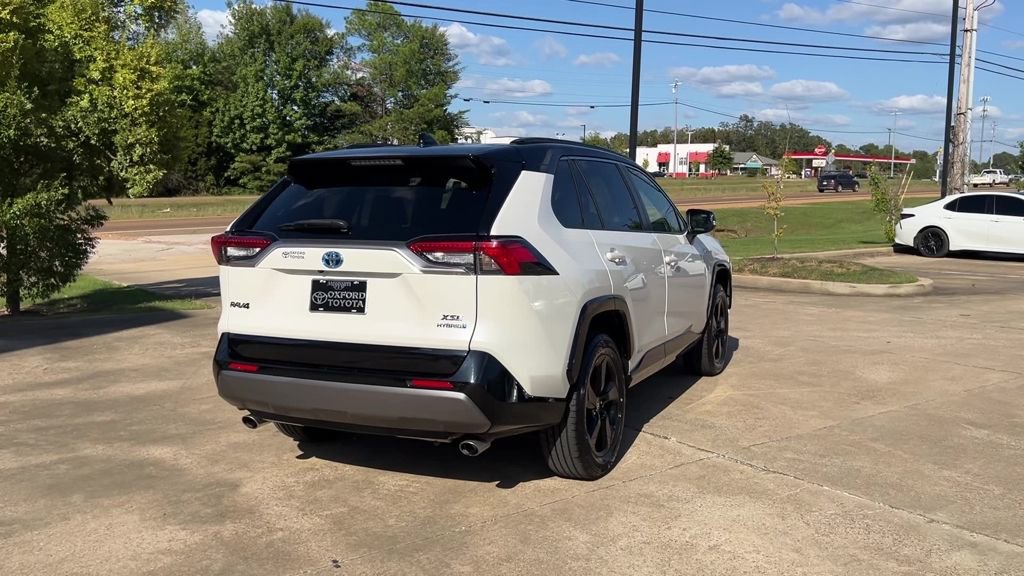 Used 2021 Toyota RAV4 XSE w/ XSE Grade Weather Package image 6