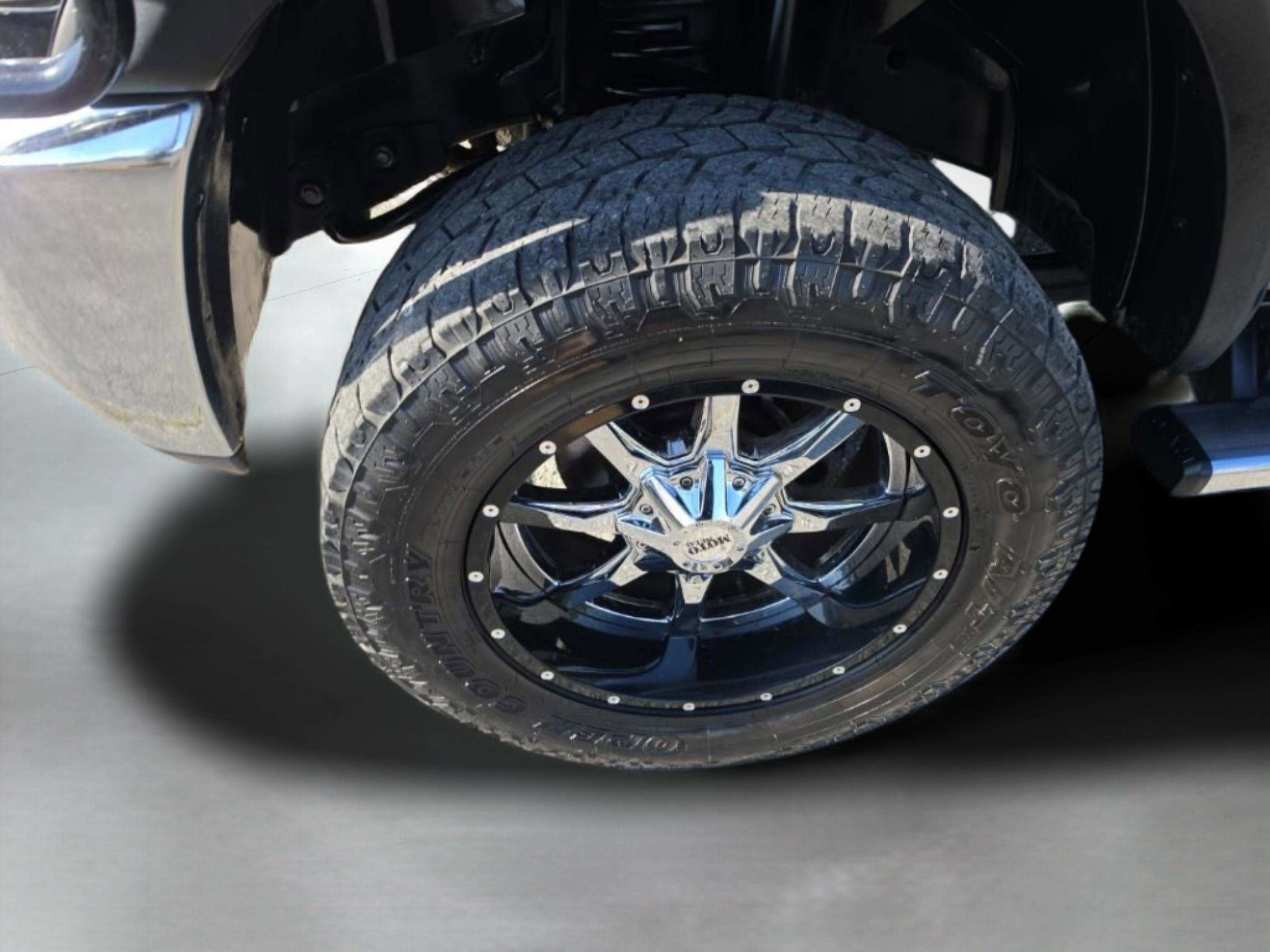 Used 2018 RAM 2500 SLT w/ Luxury Group AWD/4WD image 32