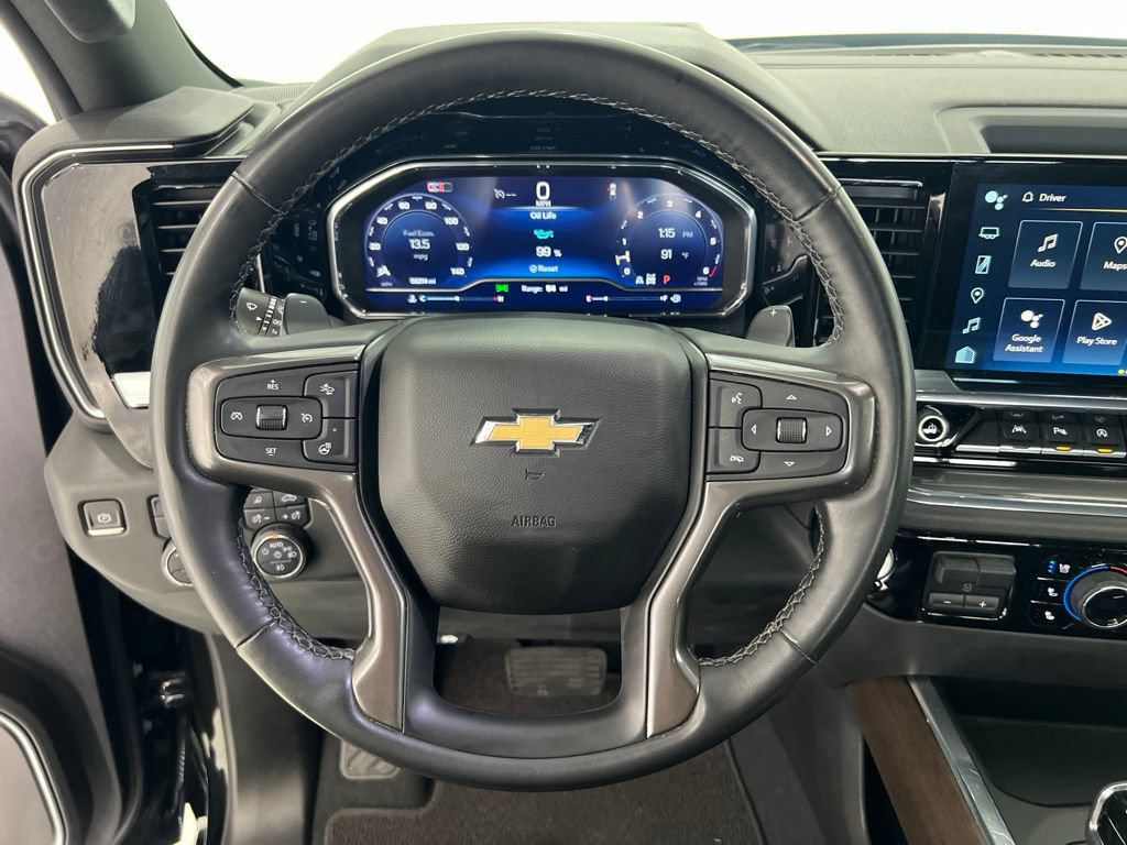 Used 2024 Chevrolet Silverado 1500 High Country w/ Technology Package AWD/4WD image 10