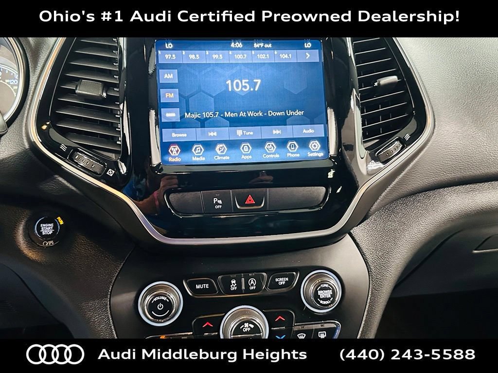 Used 2020 Jeep Cherokee Limited AWD/4WD image 13