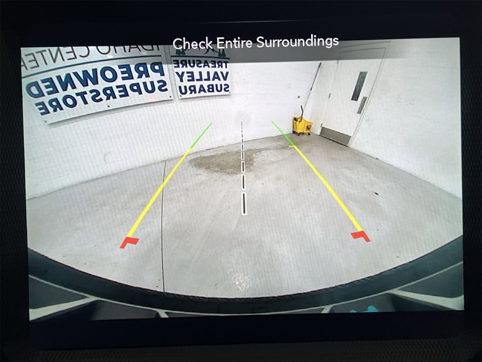 Used 2023 Jeep Wrangler Unlimited Sahara w/ Cold Weather Group image 17