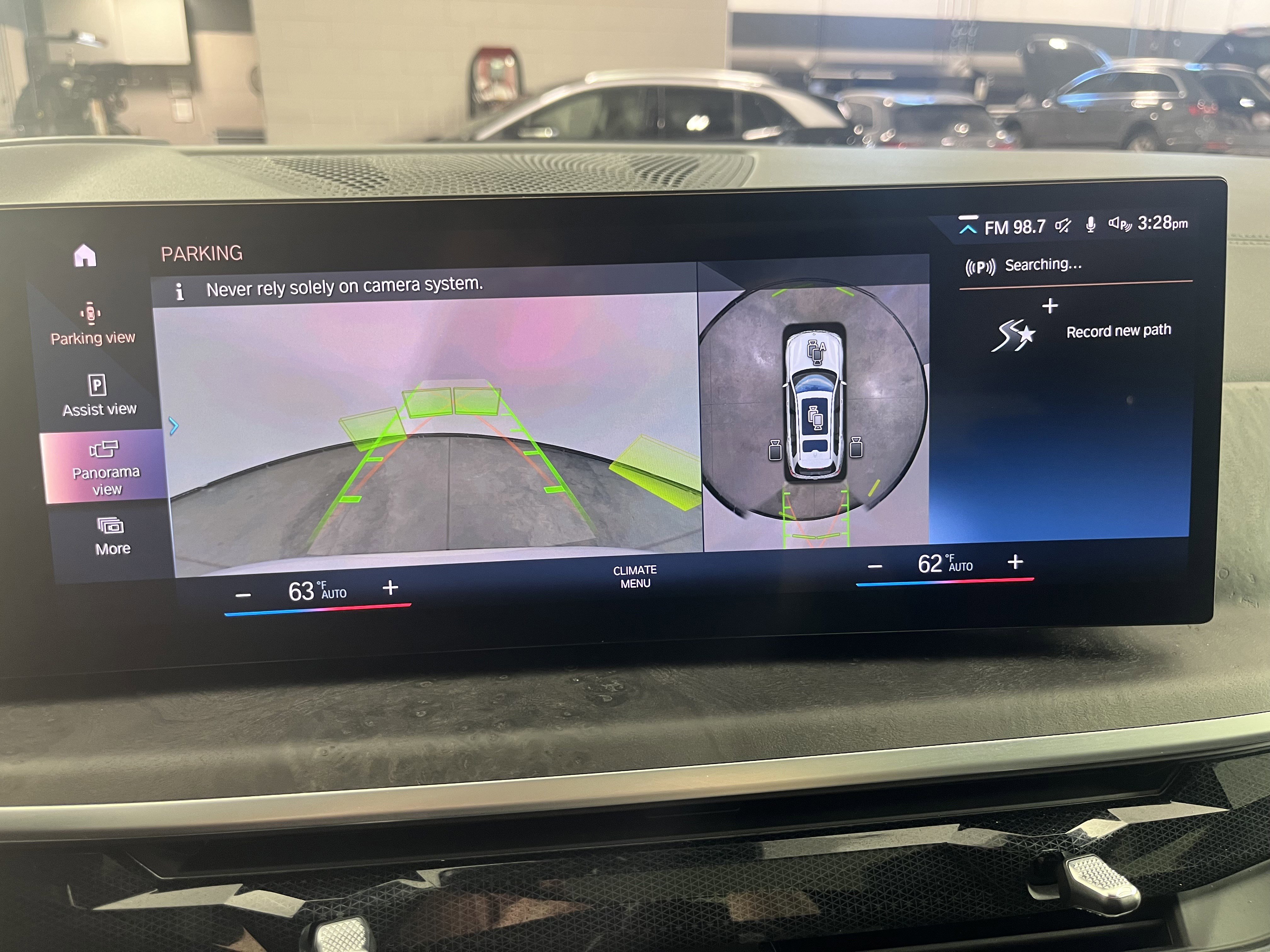 Used 2023 BMW X7 xDrive40i w/ M Sport Package image 30