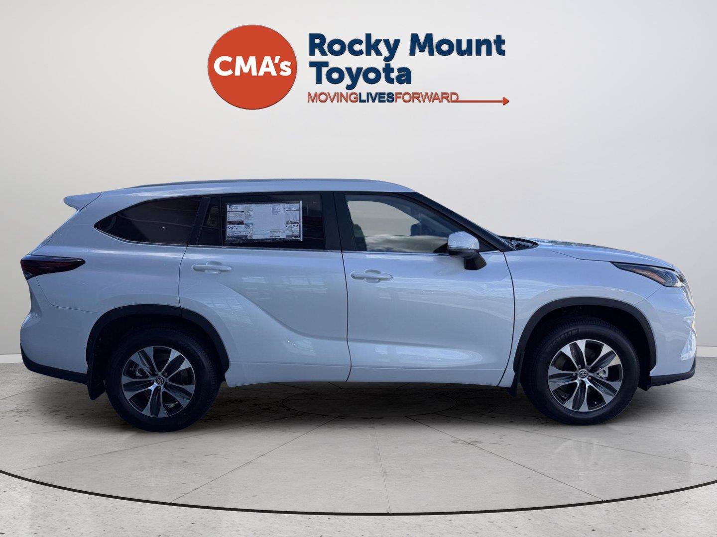 New 2026 Toyota Highlander XLE AWD/4WD image 4