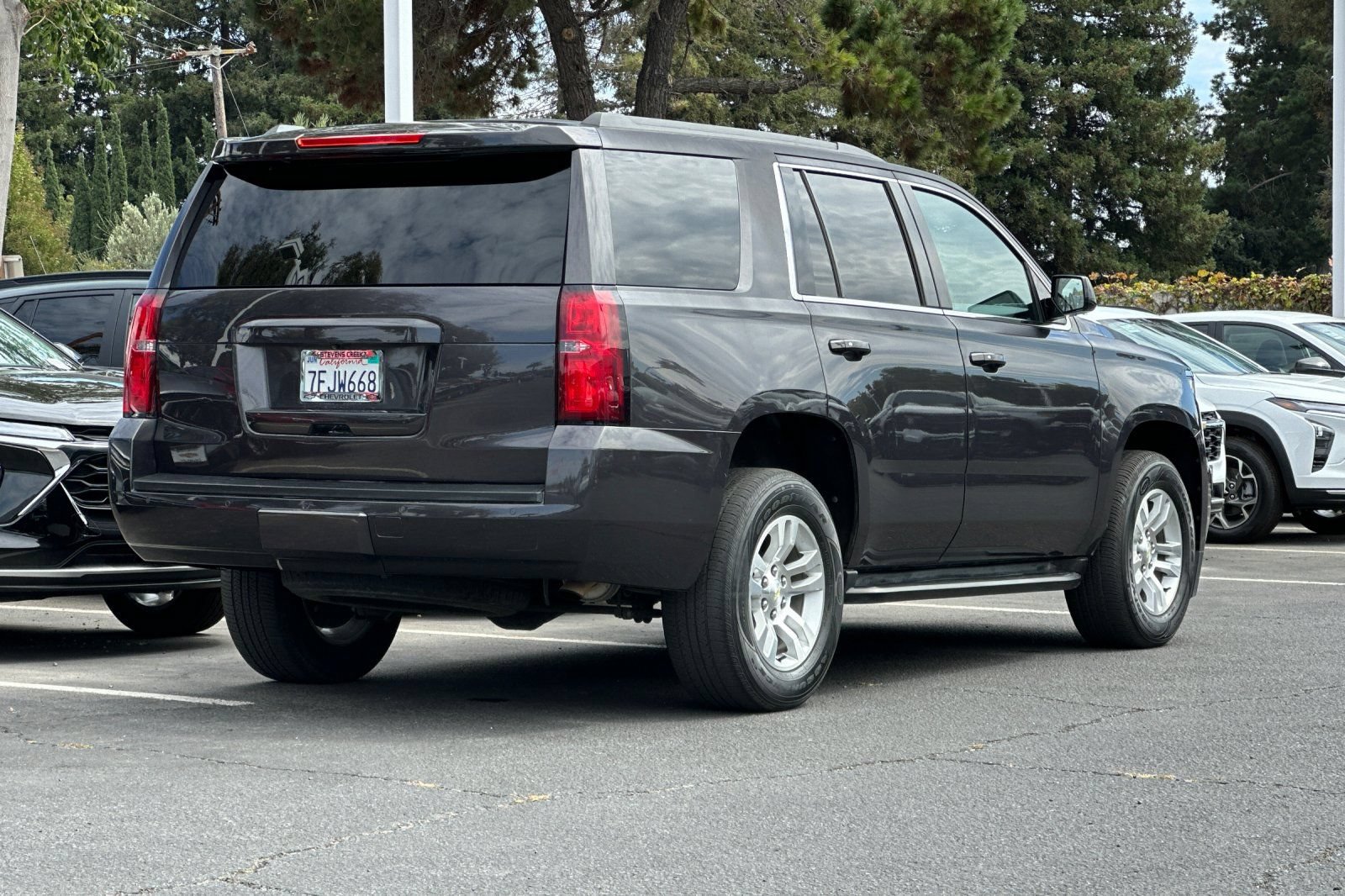 Used 2015 Chevrolet Tahoe LT RWD image 5
