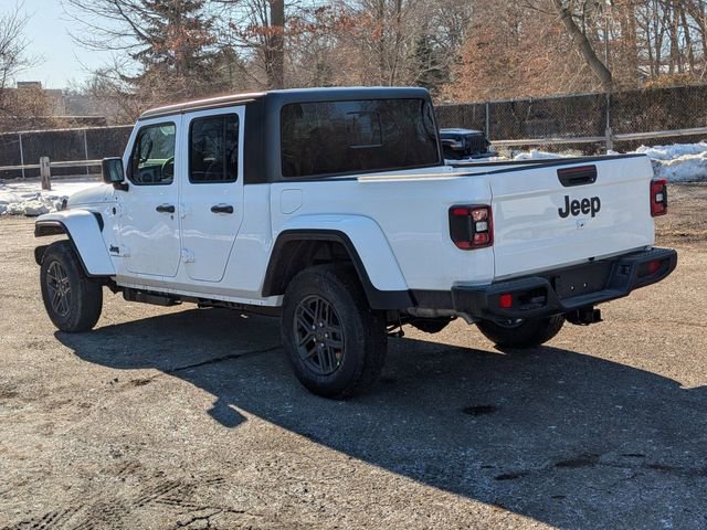 New 2026 Jeep Gladiator Sport image 5