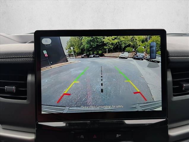 Used 2024 Ford Expedition Max XLT RWD image 12