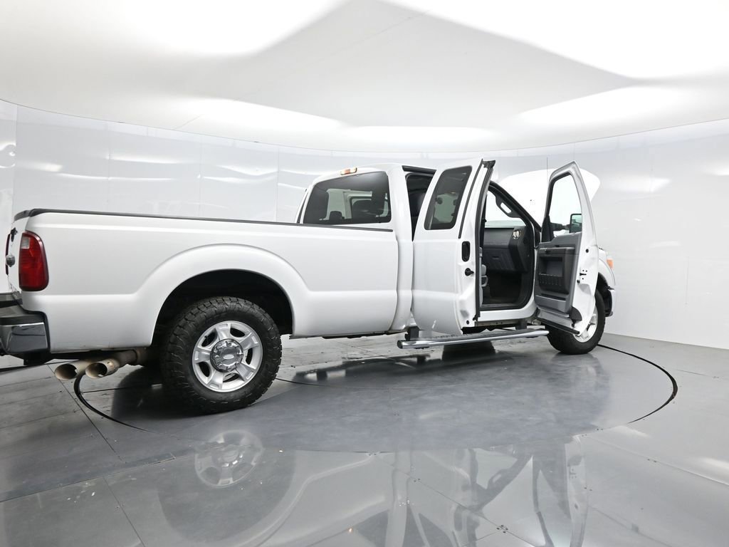 Used 2016 Ford F250 XLT w/ XLT Value Package image 5