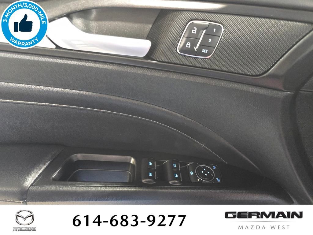 Used 2017 Ford Fusion Titanium FWD image 29