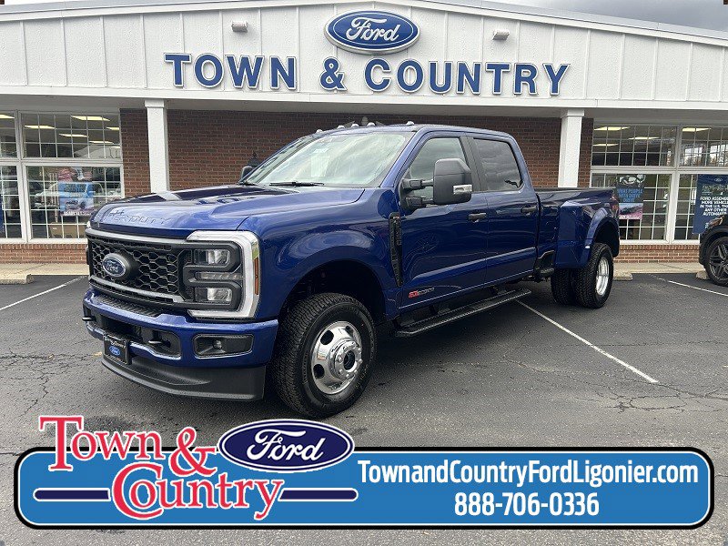 New 2026 Ford F350 XL image 1