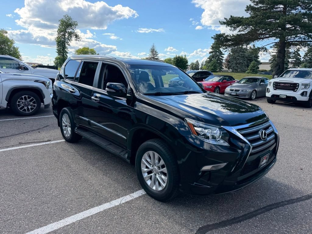 Used 2016 Lexus GX 460 w/ Premium Package AWD/4WD image 6