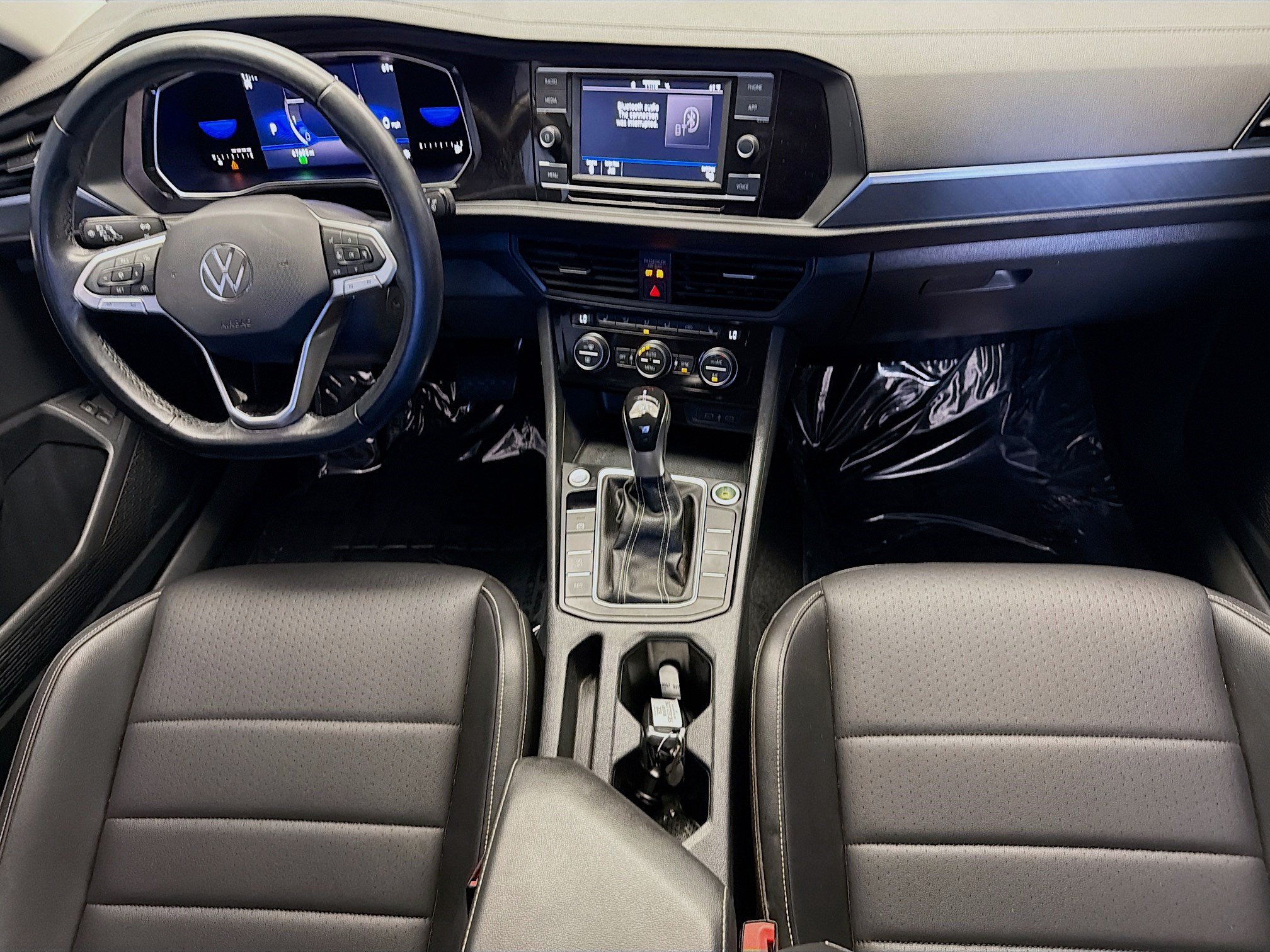 Used 2022 Volkswagen Jetta SE FWD image 12