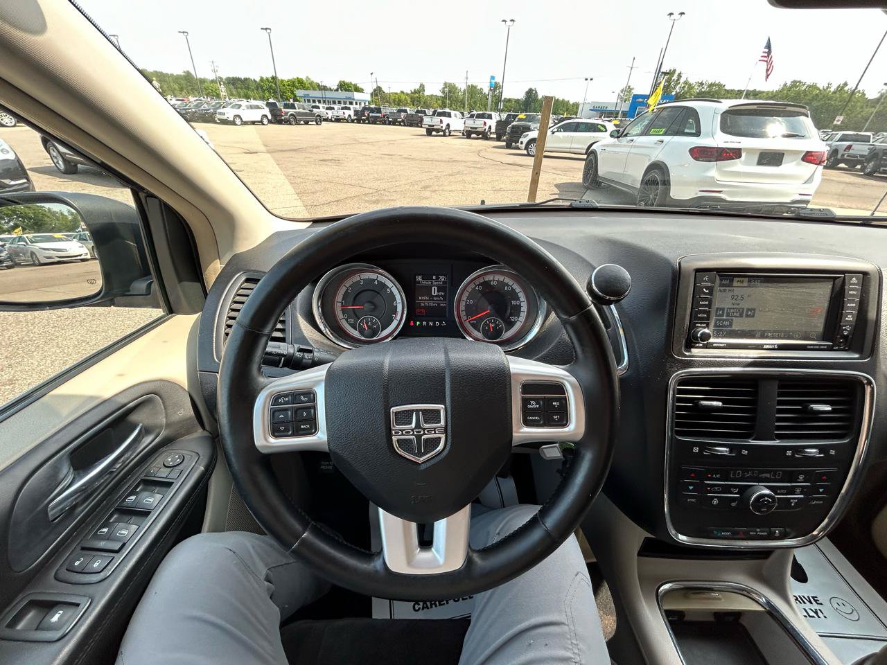 Used 2012 Dodge Grand Caravan Crew w/ Crew Value Pkg FWD image 26