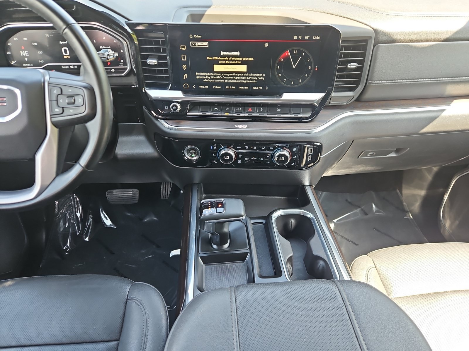 Used 2023 GMC Sierra 1500 SLT w/ SLT Premium Package AWD/4WD image 11