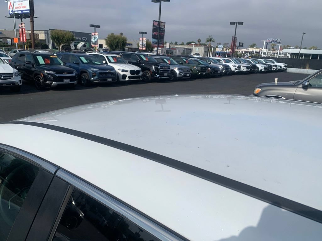 Used 2019 Honda CR-V LX image 9