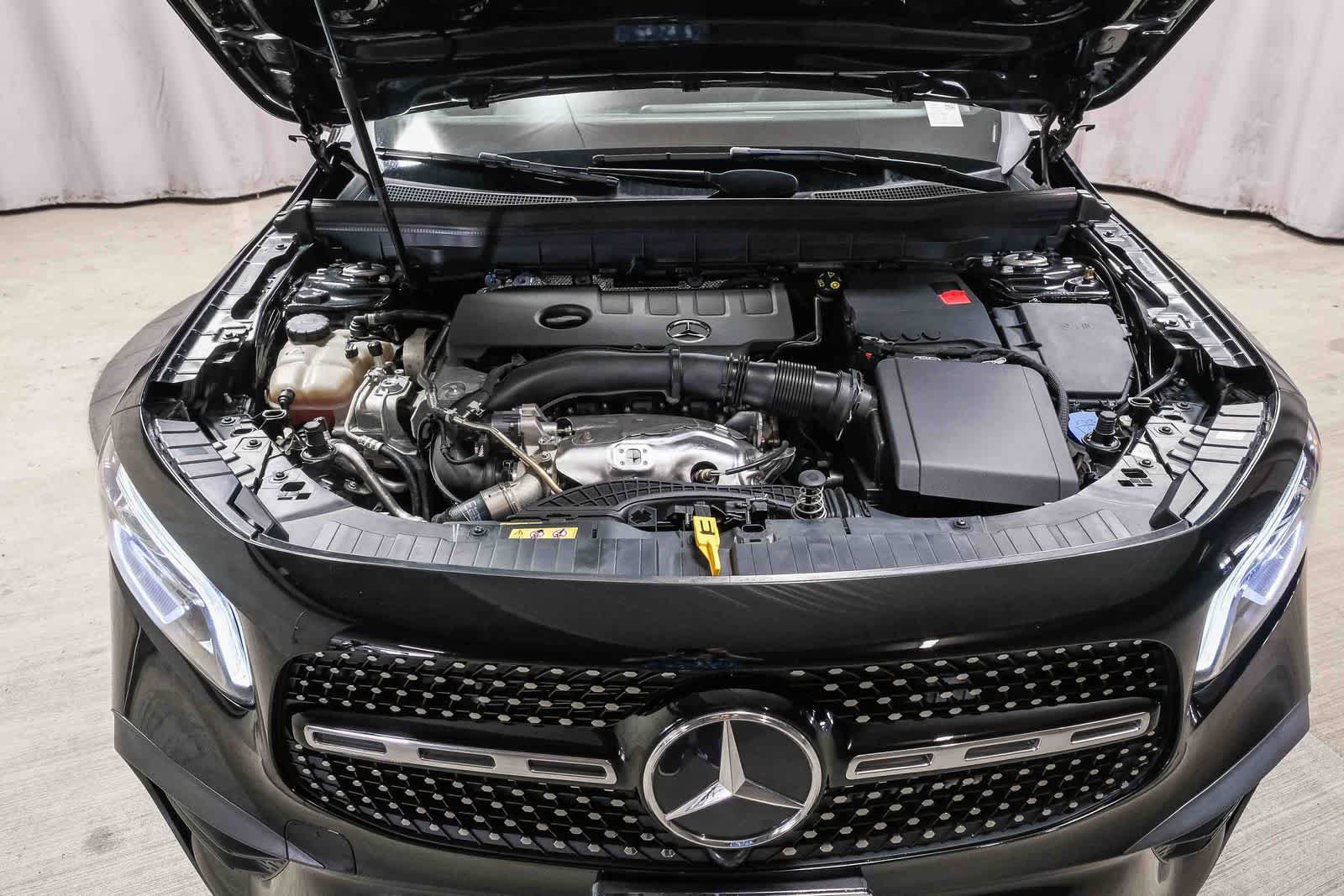 Certified 2023 Mercedes-Benz GLB 250 image 32
