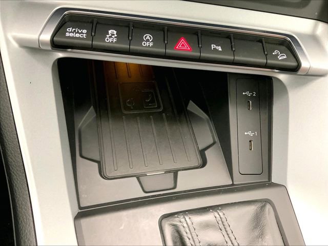Certified 2023 Audi Q3 2.0T Premium Plus w/ Premium Plus Package image 33