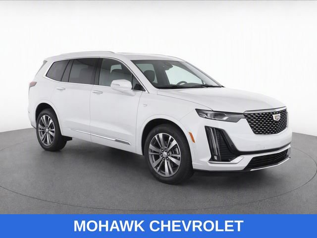 Used 2024 Cadillac XT6 Premium Luxury AWD/4WD image 2