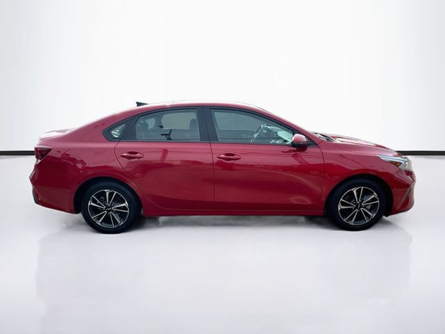 Used 2024 Kia Forte LXS w/ LXS Technology Package FWD image 10