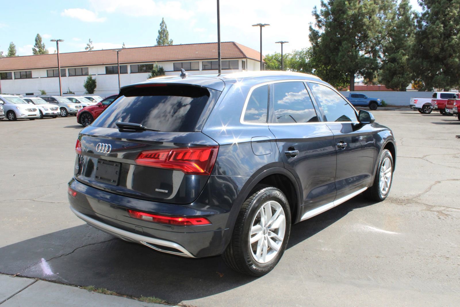 Used 2020 Audi Q5 2.0T Premium image 13