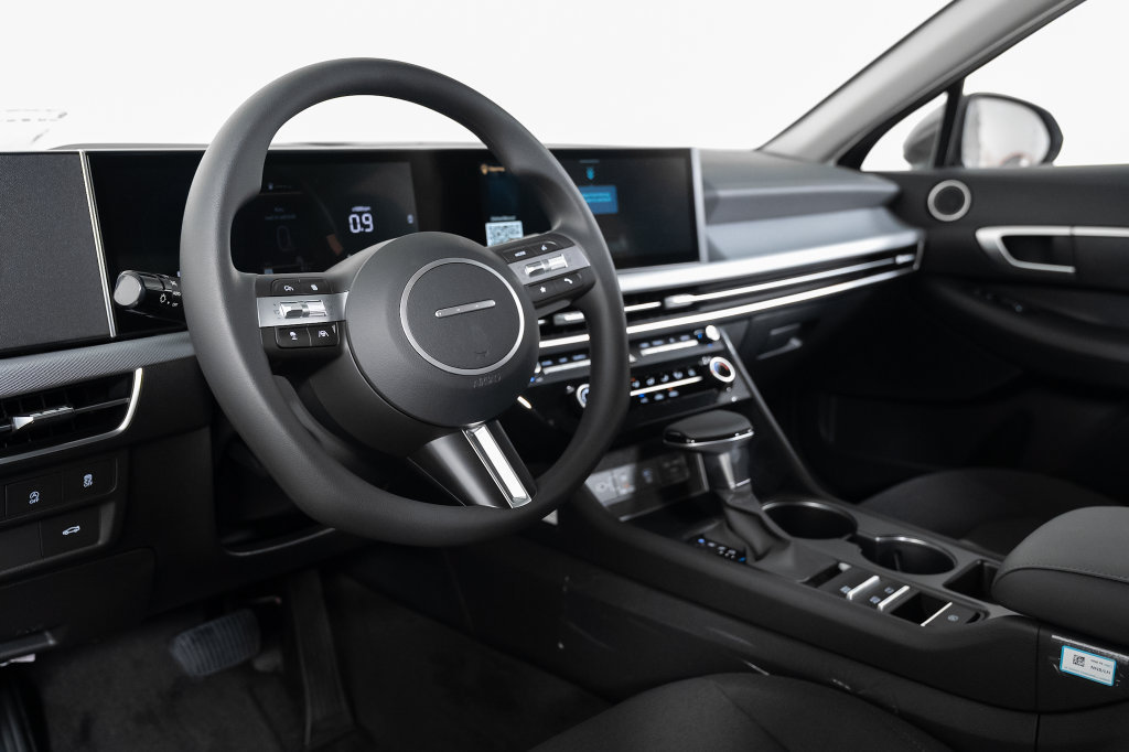 New 2026 Hyundai Sonata SE FWD image 24