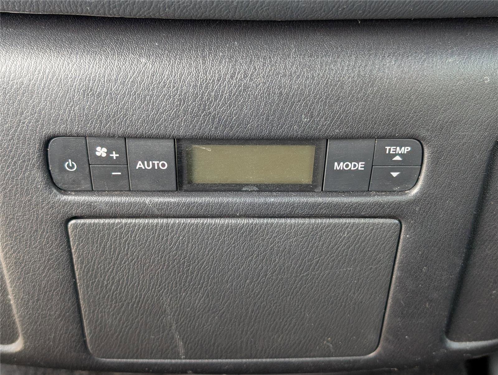 Used 2023 Nissan Armada SL w/ Midnight Edition Package image 17