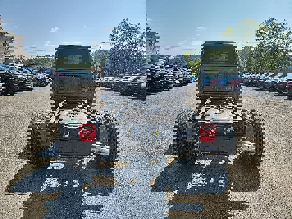 New 2024 RAM 5500 Tradesman image 6