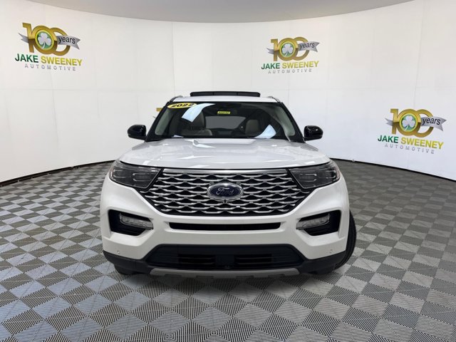 Used 2022 Ford Explorer Platinum w/ Equipment Group 601A AWD/4WD image 3