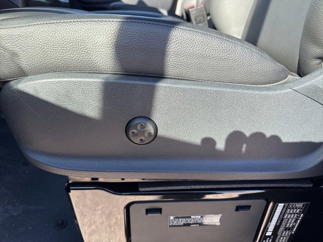 Used 2025 Mercedes-Benz Sprinter 2500 image 23