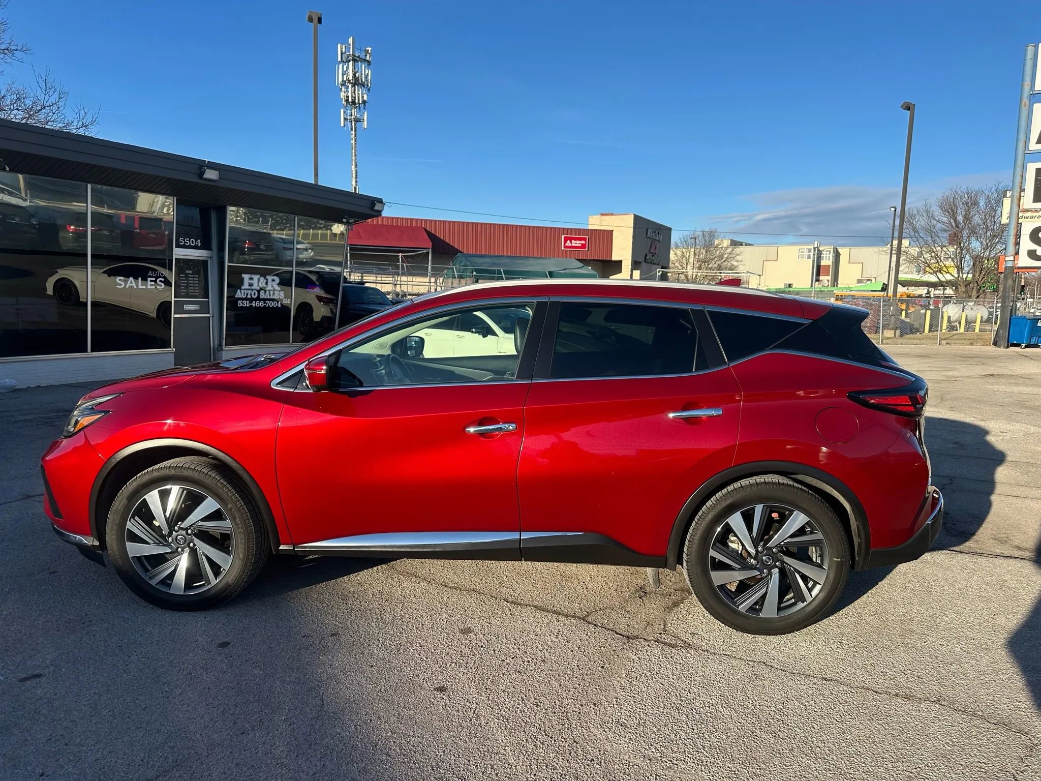 Used 2022 Nissan Murano SL w/ Cargo Package AWD/4WD image 2