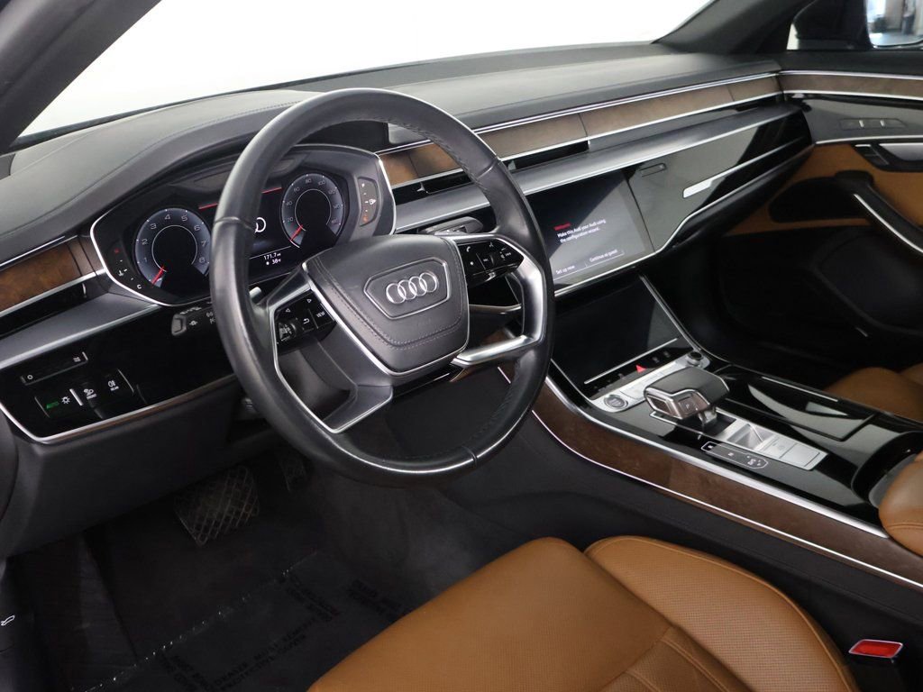Used 2023 Audi A8 L 3.0T AWD/4WD image 32