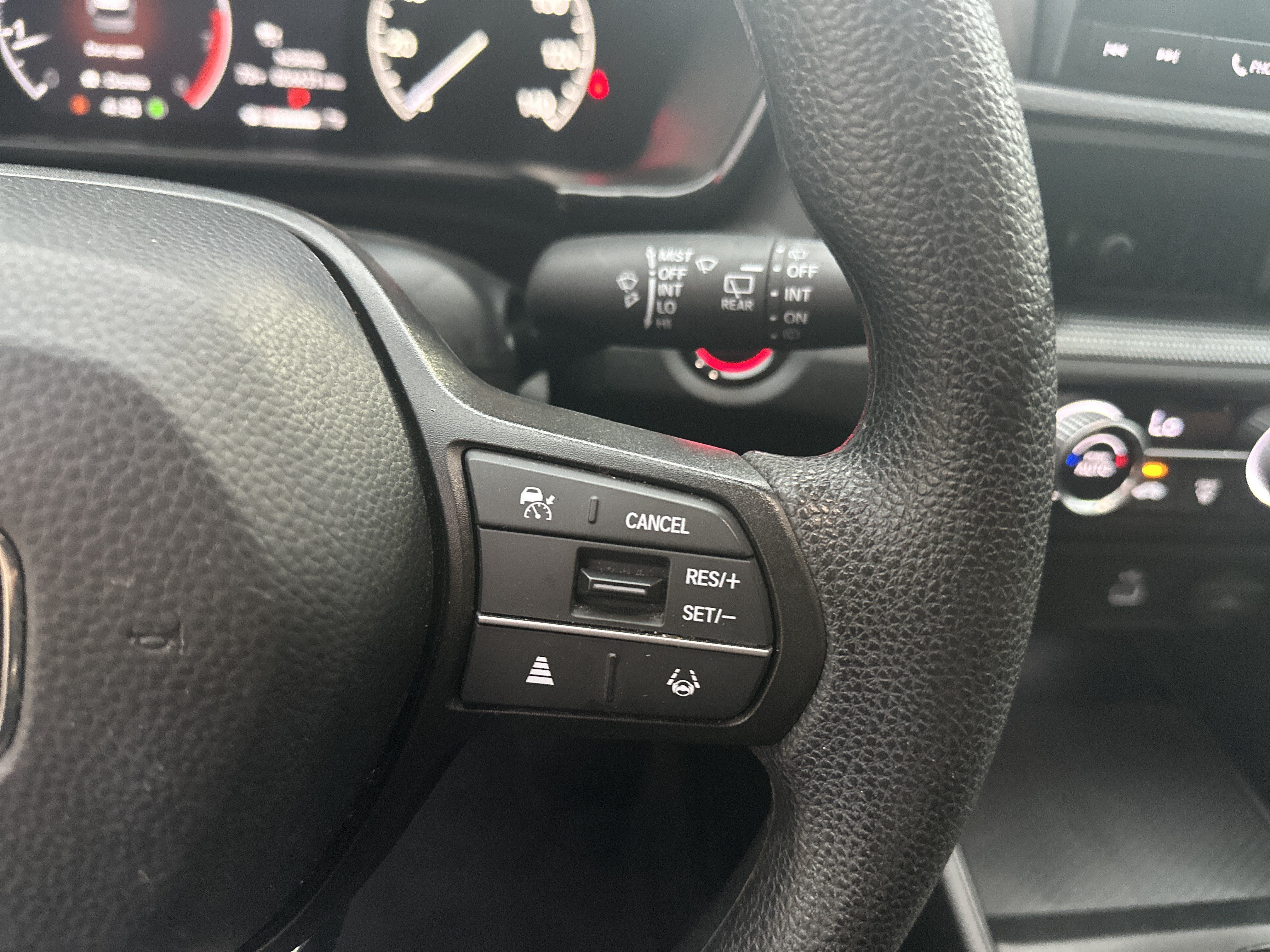 Used 2025 Honda CR-V LX image 16