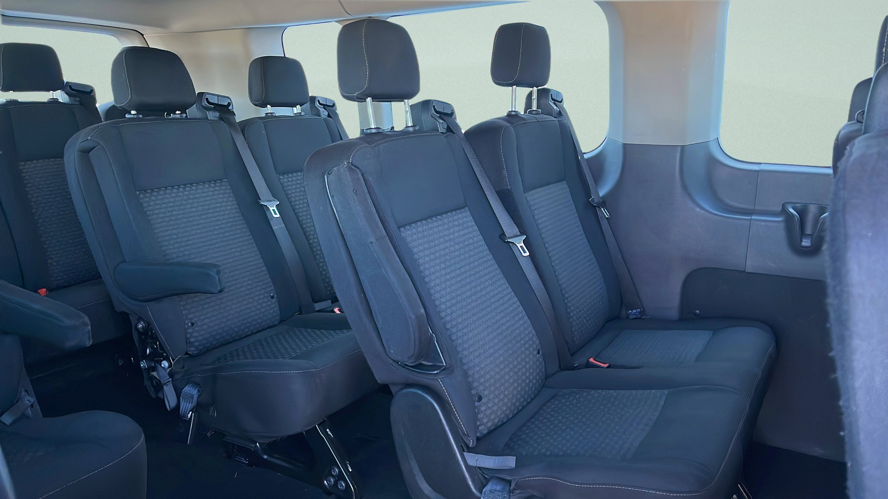 Used 2021 Ford Transit 350 XLT image 23